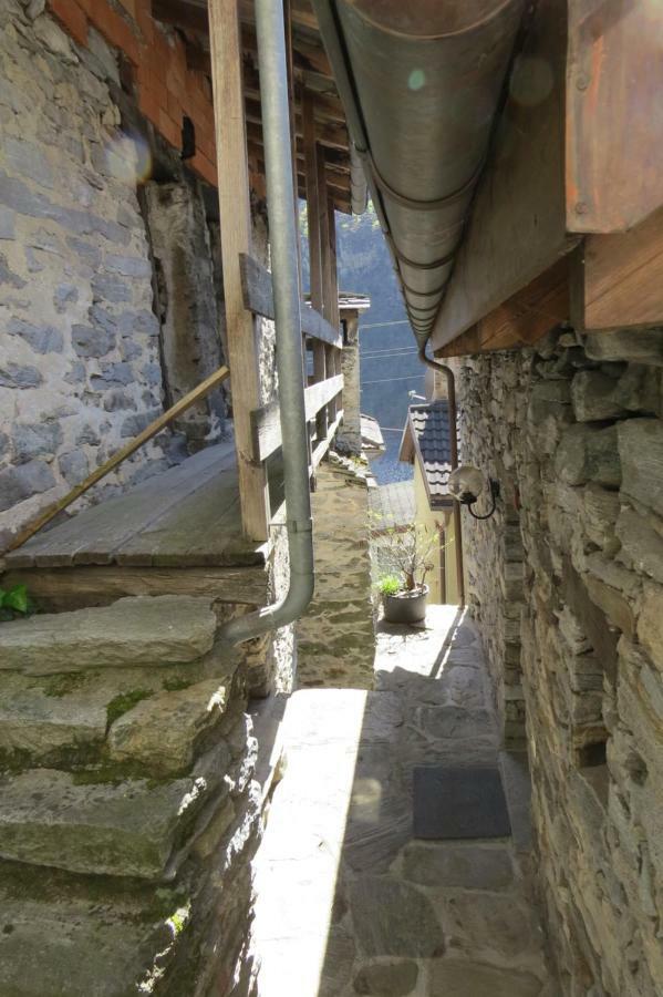 Rustico Paese Villa Vogorno Exterior foto